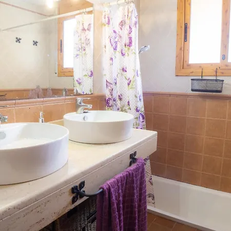Rocket - Xeckin Holidays Apartment Calafell